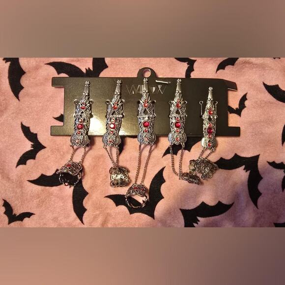 Widow Gemstone Metal Nail Rings - Picture 1 of 1